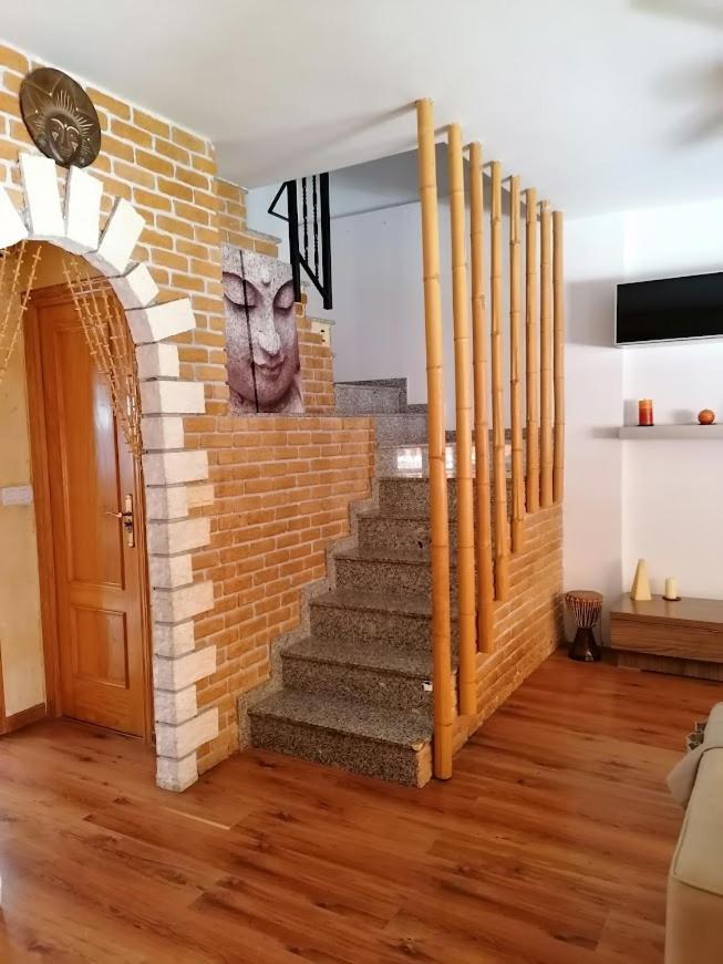 Magnificent 3 Bedroom House Close To The Beach With Community Swimming Pool Santa Pola Exterior photo