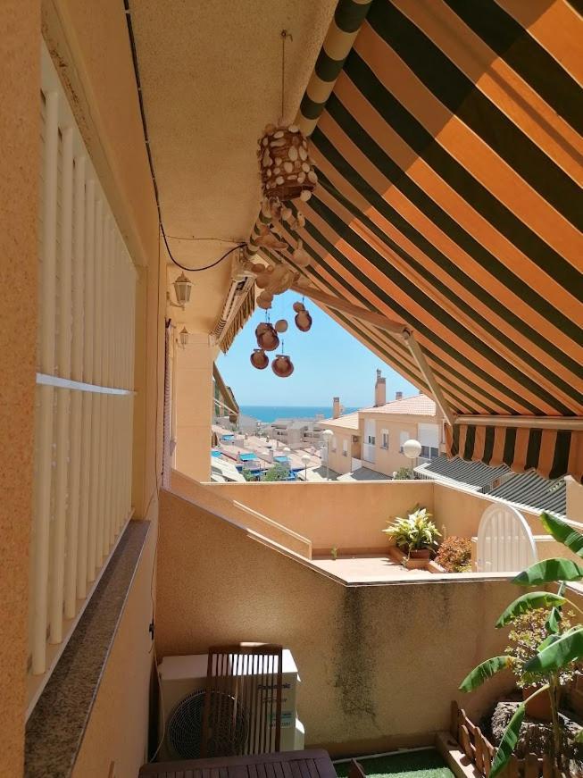 Magnificent 3 Bedroom House Close To The Beach With Community Swimming Pool Santa Pola Exterior photo
