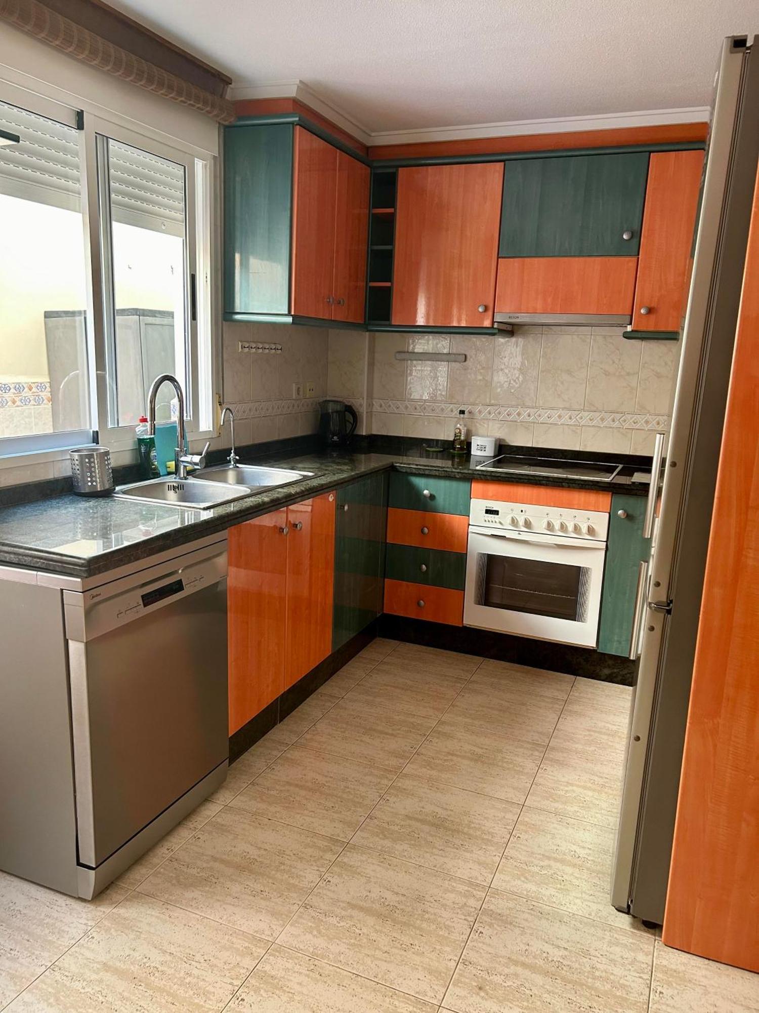 Magnificent 3 Bedroom House Close To The Beach With Community Swimming Pool Santa Pola Exterior photo